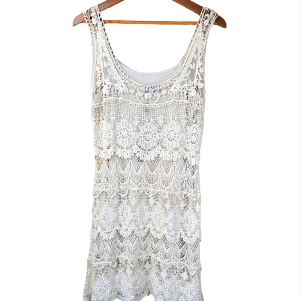 ***NWT***SOLITAIRE Women's Crochet Lace Sleeveless Dress